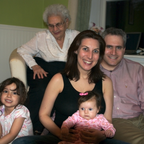 SaraRose/2007/04/20070403_passover/Images/